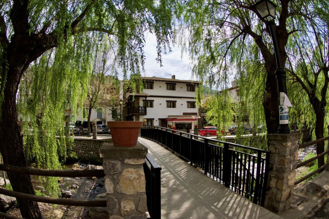 El Refugio Hotel Pinos Genil Kültér fotó